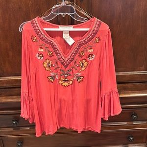 Flying tomato shirt size small